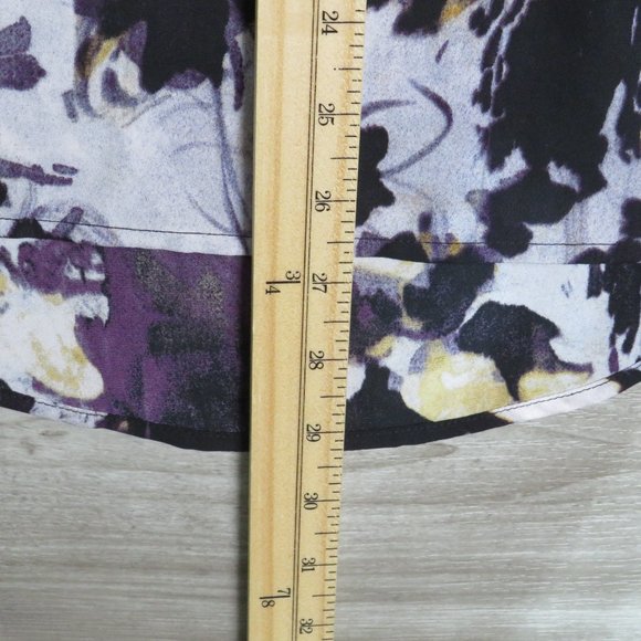 Simply Vera* Women's‎ Long Sleeve 1/4 Button Down Front Blouse Size Small Multi - Picture 7 of 7